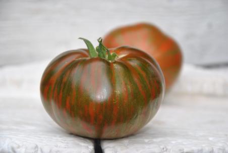 Girl Girl weird thing